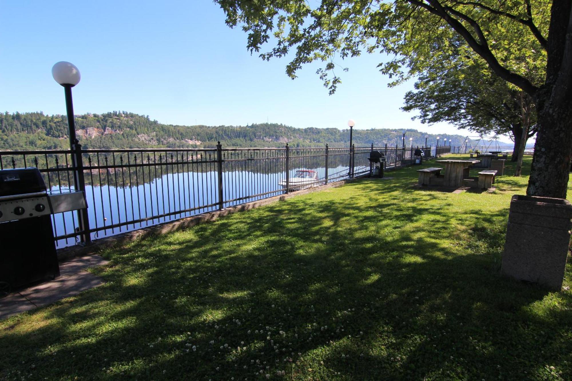 Motel Panoramique Chicoutimi 외부 사진