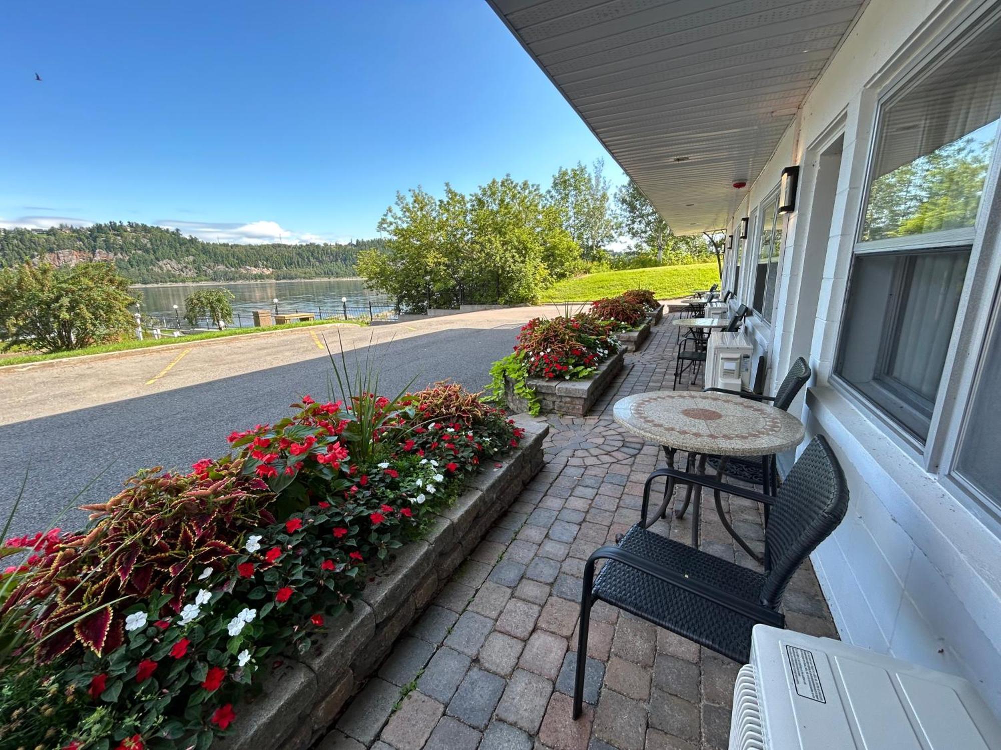 Motel Panoramique Chicoutimi 외부 사진