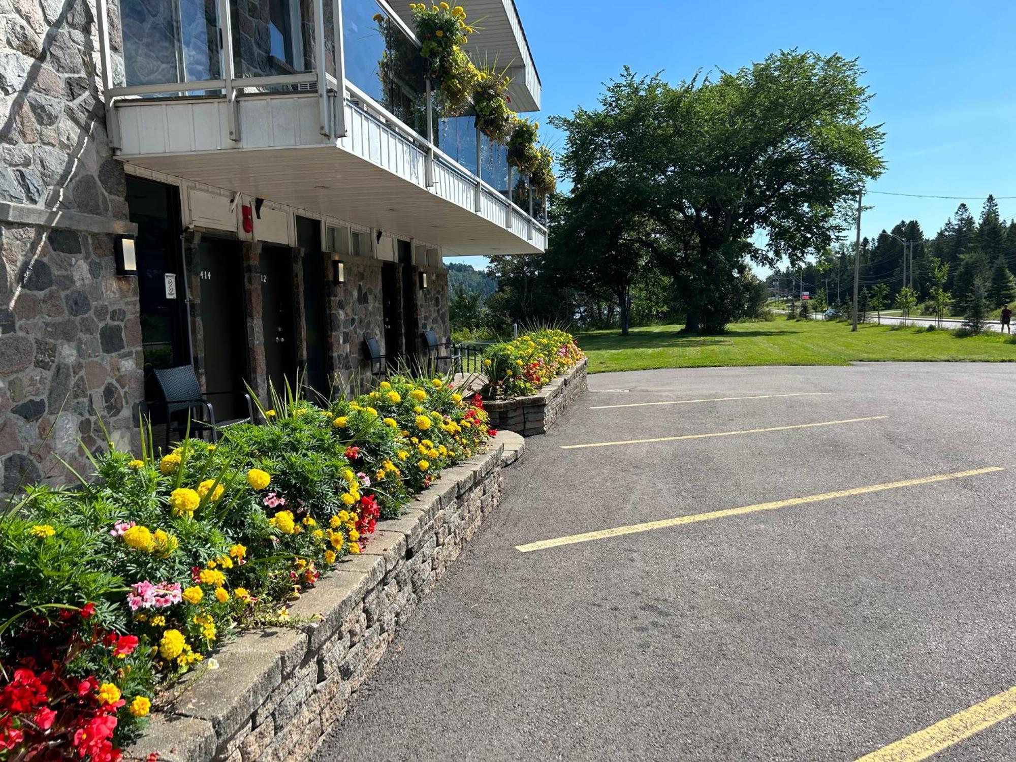 Motel Panoramique Chicoutimi 외부 사진